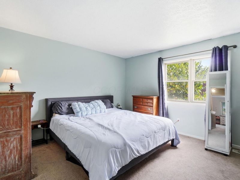 5638 Great Woods Boulevard, Columbus, OH 43231 Photo 18