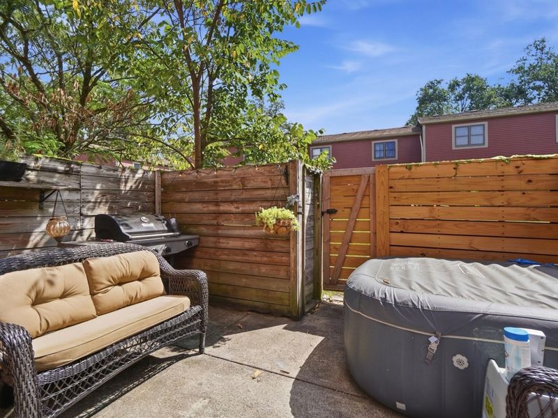 5638 Great Woods Boulevard, Columbus, OH 43231 Photo 7