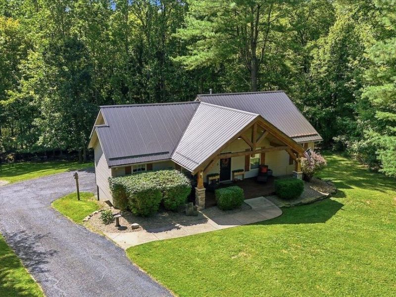 645 Floral Valley Drive W, Howard, OH 43028 Photo 27