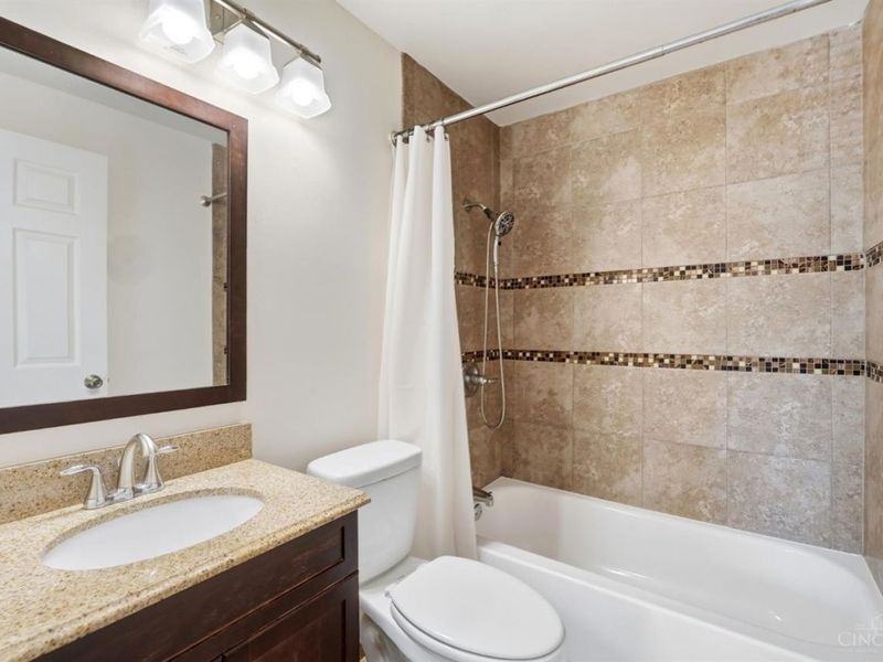 1034 Terrytown Court, Springdale, OH 45246 Photo 21