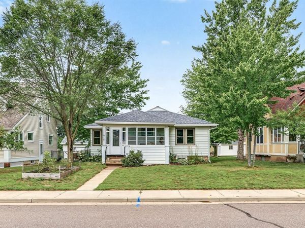 1616 Emery Street, Eau Claire, WI 54701