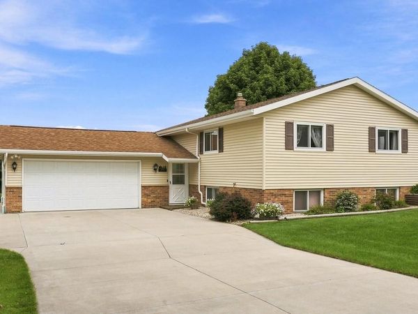 799 Spruce STREET, Hustisford, WI 53034