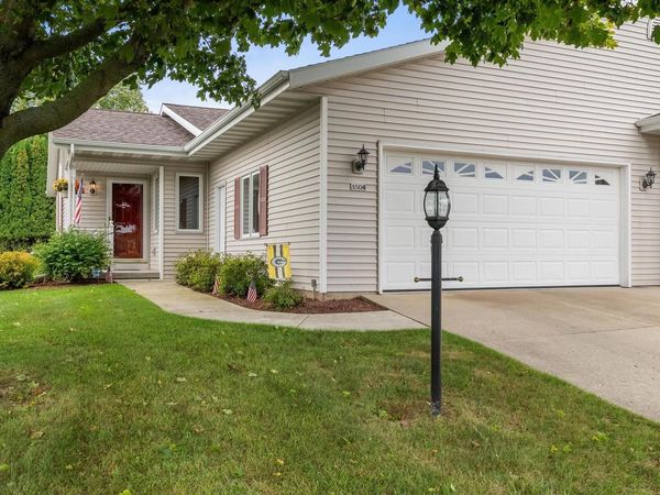 1504 Deer Brook DRIVE, Two Rivers, WI 54241