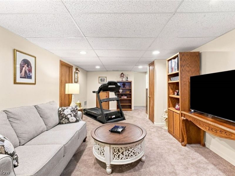 136 Illinois Circle, Elyria, OH 44035 Photo 27