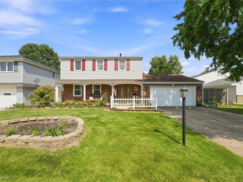 136 Illinois Circle, Elyria, OH 44035 Photo 3