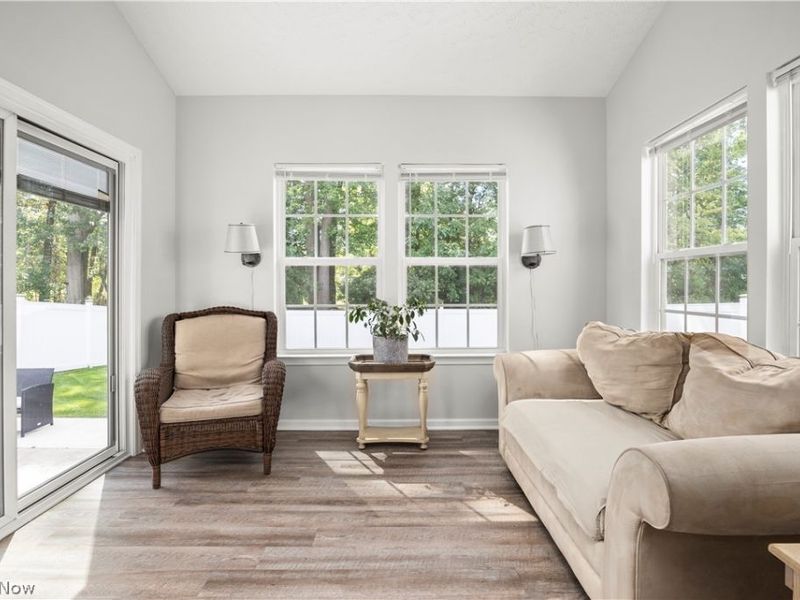 6199 E Meadow Farm Lane, Lorain, OH 44053 Photo 13
