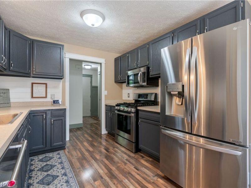 1356 Schneider Street NW, North Canton, OH 44720 Photo 11