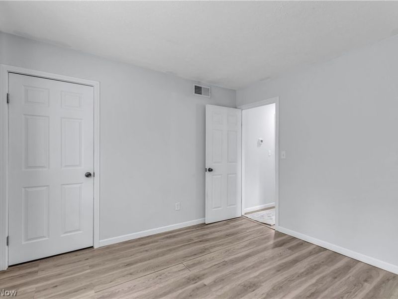 736 Hogue Avenue, Akron, OH 44310 Photo 10