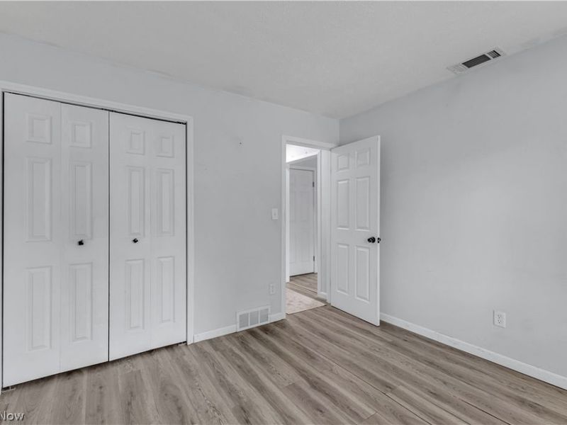 736 Hogue Avenue, Akron, OH 44310 Photo 12