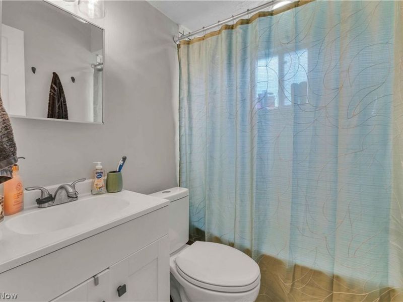 736 Hogue Avenue, Akron, OH 44310 Photo 21