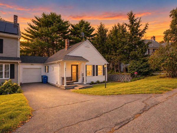 40 Summit Circle , Westbrook, ME 04092