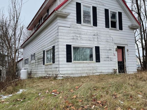80 Monroe Street , Calais, ME 04619