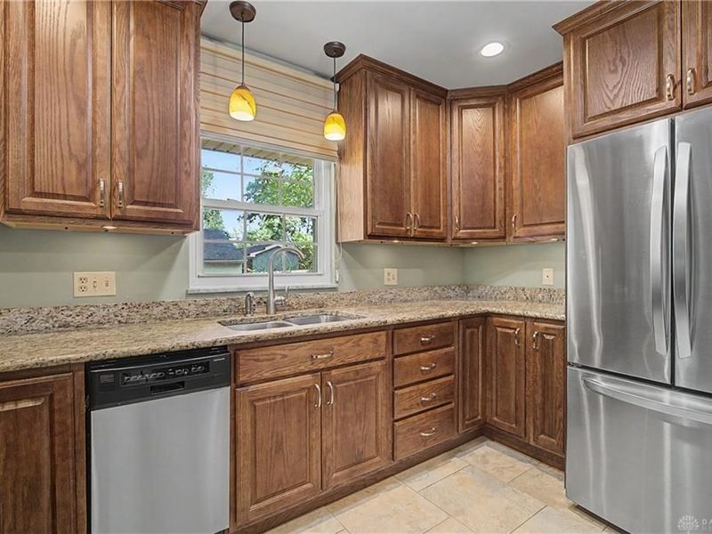 1702 Countryside Drive, Beavercreek, OH 45432 Photo 10