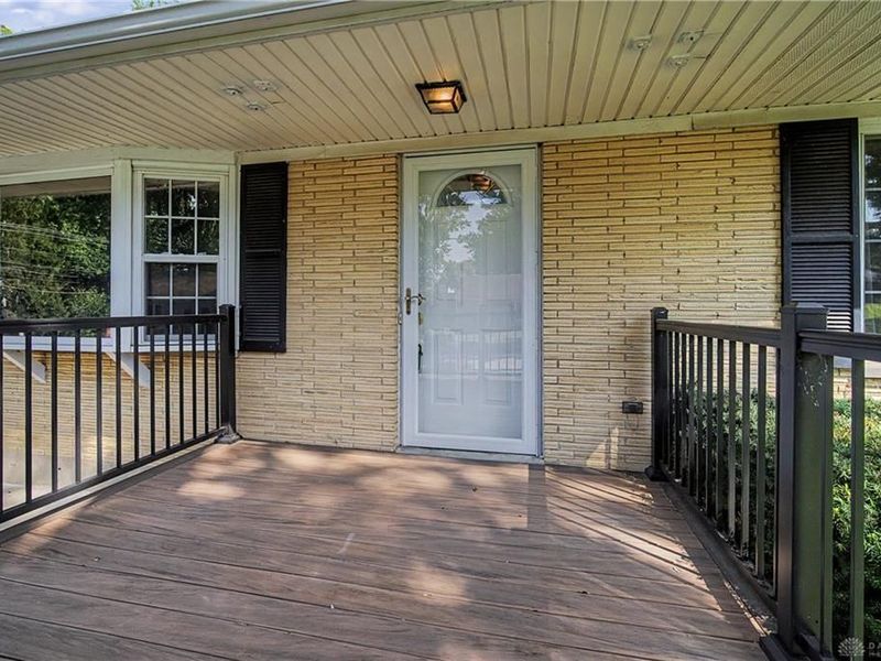 1702 Countryside Drive, Beavercreek, OH 45432 Photo 2
