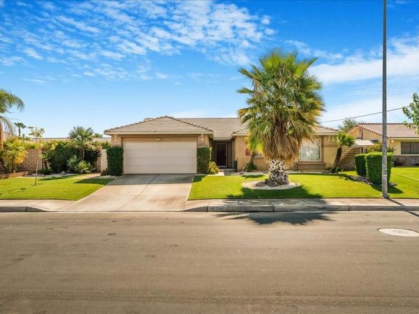 41736 Moneaque Road, Bermuda Dunes, CA 92203