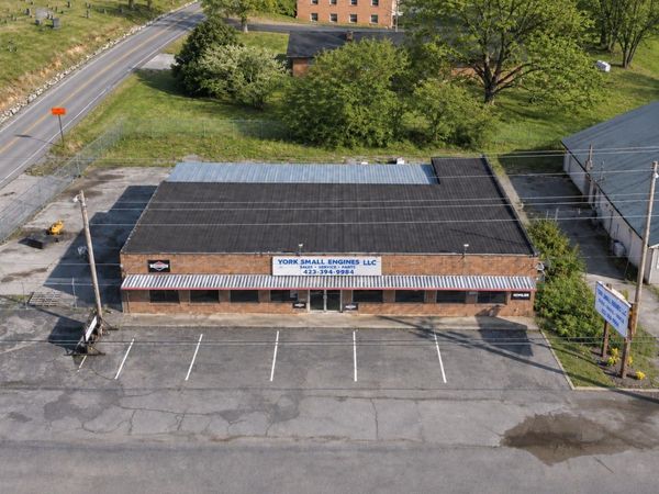 6451 US Hwy 41 , Jasper, TN 37347