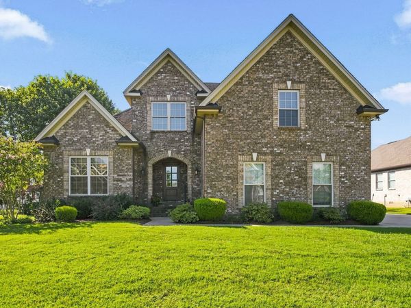 442 Paul Norman Dr , Murfreesboro, TN 37127