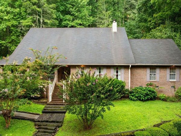 3012 Roaring Creek Way , Sevierville, TN 37862
