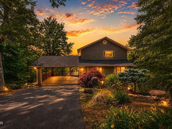 347 Overview Drive , Gatlinburg, TN 37738