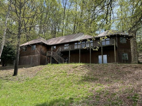 690 Stevens St , Rogersville, TN 37857
