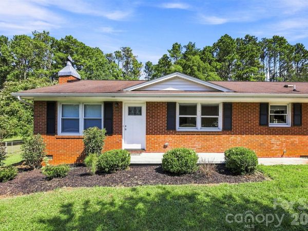 210 College Avenue , Shelby, NC 28150
