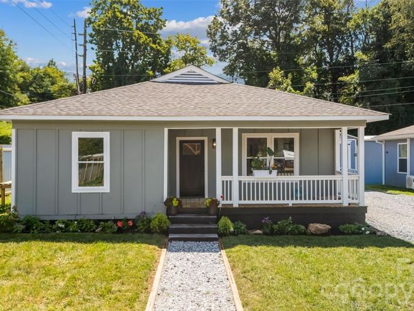 156 Edwards Avenue , Swannanoa, NC 28778