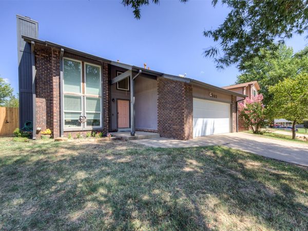 1803 E Denton Avenue, Sapulpa, OK 74066