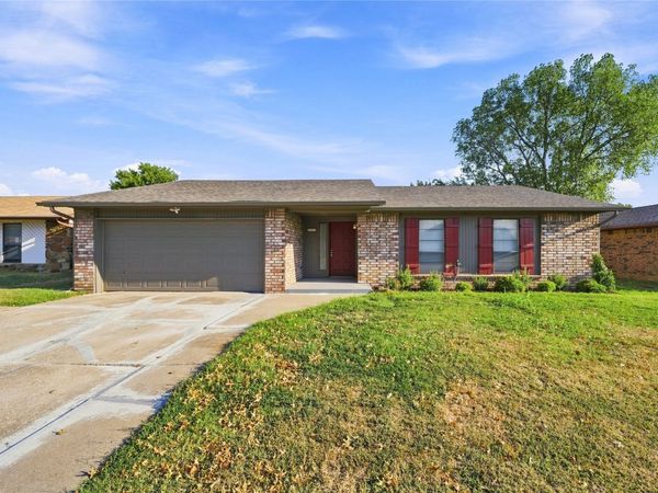 11813 78th Street North , Owasso, OK 74055