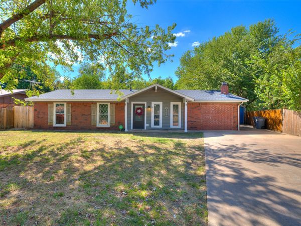 511 Park Street , Wagoner, OK 74467