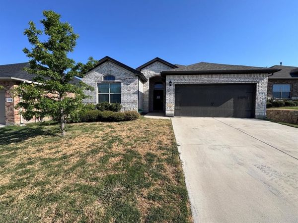 9604 Hickory Knob Drive , Fort Worth, TX 76108