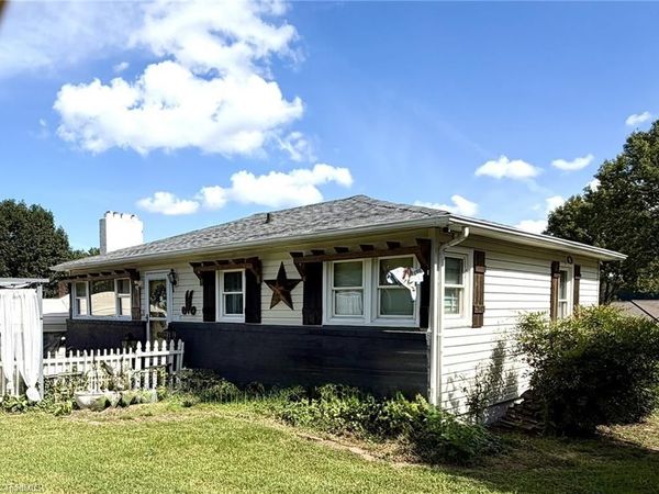 113 Hardy Street, Jonesville, NC 28642