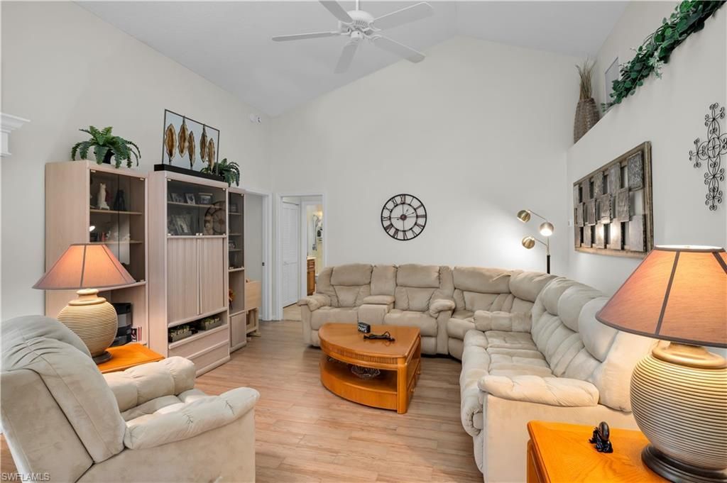 5854 Westbourgh Ct, Naples, FL 34112 Photo