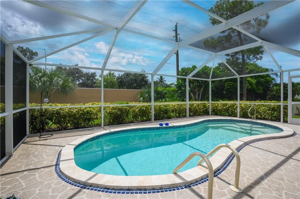 5854 Westbourgh Ct, Naples, FL 34112 Photo