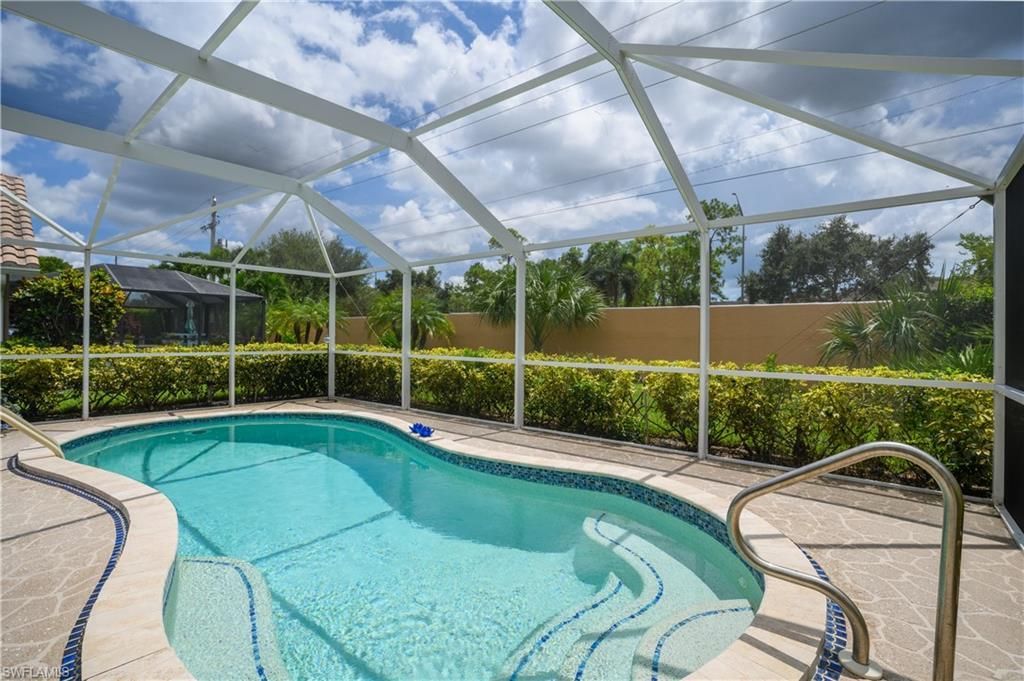 5854 Westbourgh Ct, Naples, FL 34112 Photo