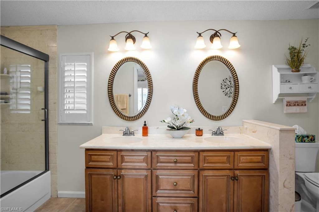 5854 Westbourgh Ct, Naples, FL 34112 Photo