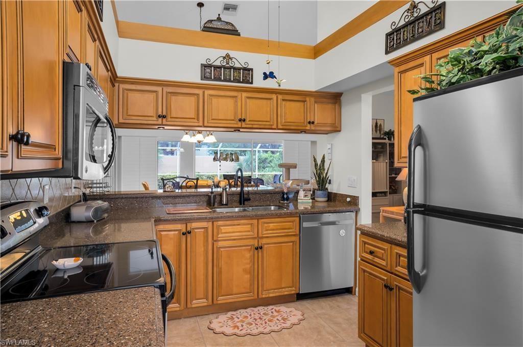 5854 Westbourgh Ct, Naples, FL 34112 Photo
