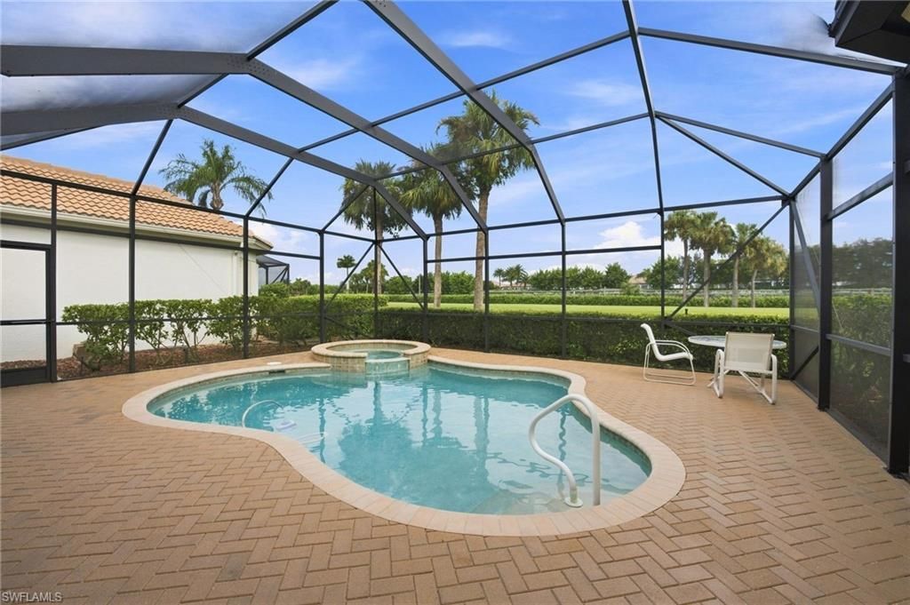 6007 Fairway Ct, Naples, FL 34110 Photo