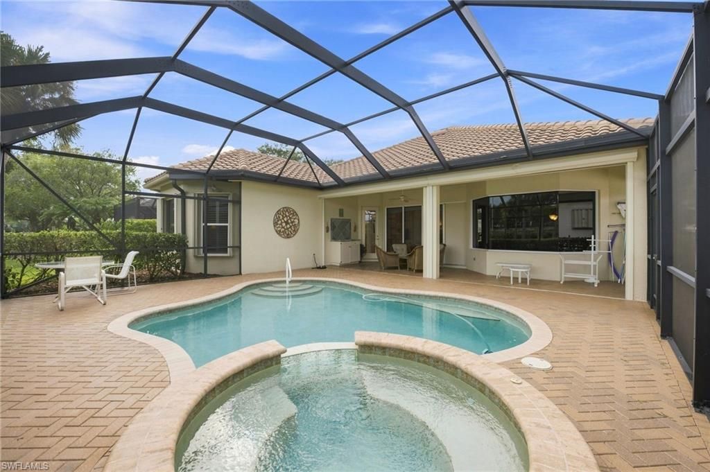 6007 Fairway Ct, Naples, FL 34110 Photo