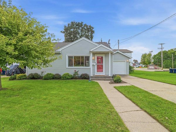 308 Main Street, Horicon, WI 53032