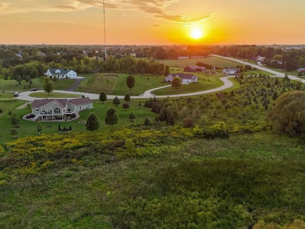000 Beier Hill Road, Beaver Dam, WI 53916