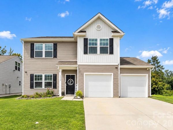 10304 Holly Park Drive, Charlotte, NC 28214
