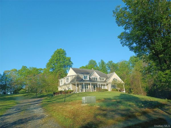 11 Hedges Road, Warwick, NY 10990