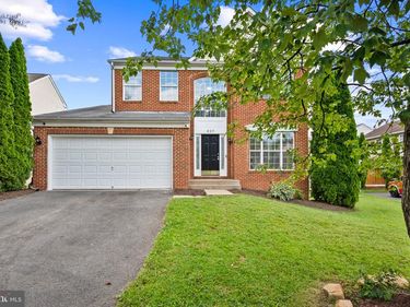 927 FAIRWOOD DRIVE, CULPEPER, VA 22701