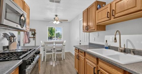 1613 4th St, Lincoln, CA 95648 Photo