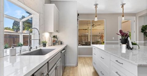2445 Abbeyhill Rd, Lincoln, CA 95648 Photo