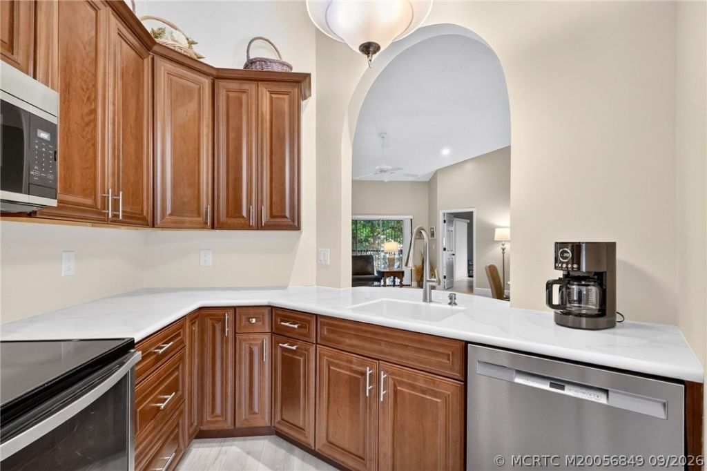 6011 SE Martinique Drive, Unit 201, Stuart, FL 34997 Photo
