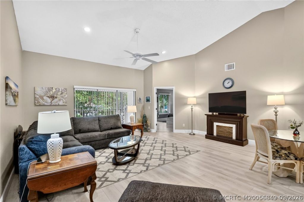 6011 SE Martinique Drive, Unit 201, Stuart, FL 34997 Photo