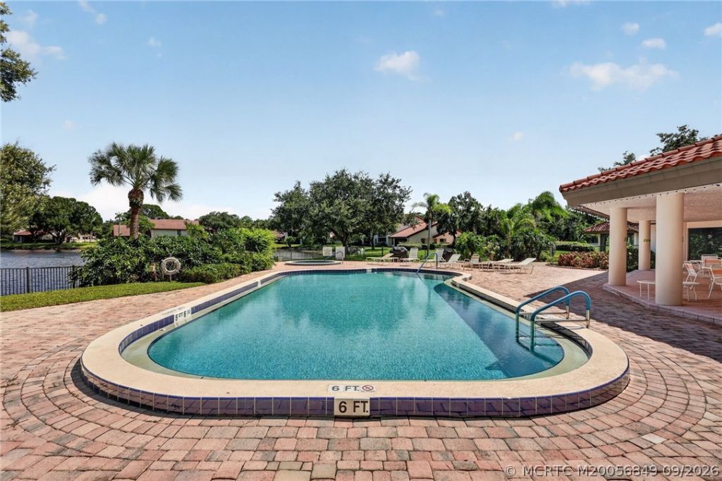 6011 SE Martinique Drive, Unit 201, Stuart, FL 34997 Photo