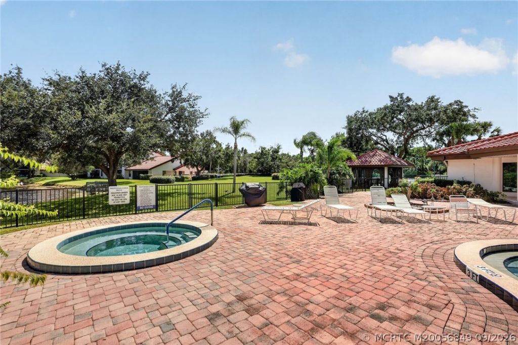 6011 SE Martinique Drive, Unit 201, Stuart, FL 34997 Photo
