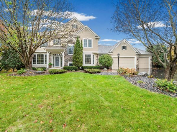 3749 Fairway Drive, Woodbury, MN 55125